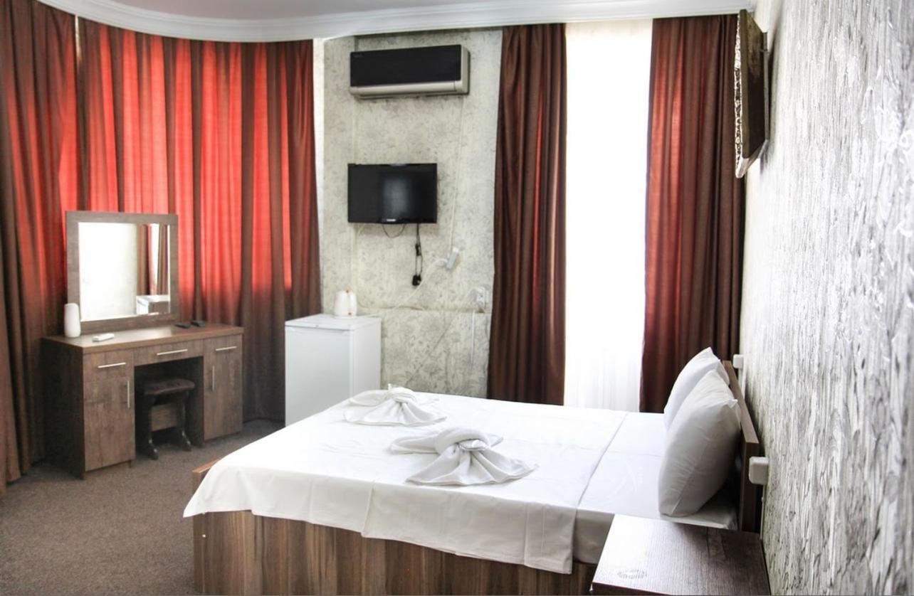 Royal Hotel Tbilisi Bagian luar foto