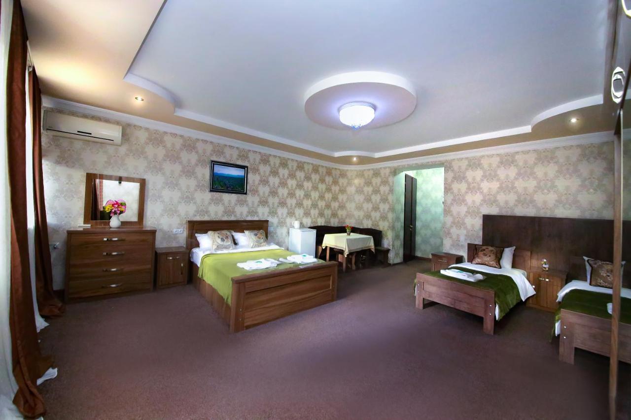Royal Hotel Tbilisi Bagian luar foto