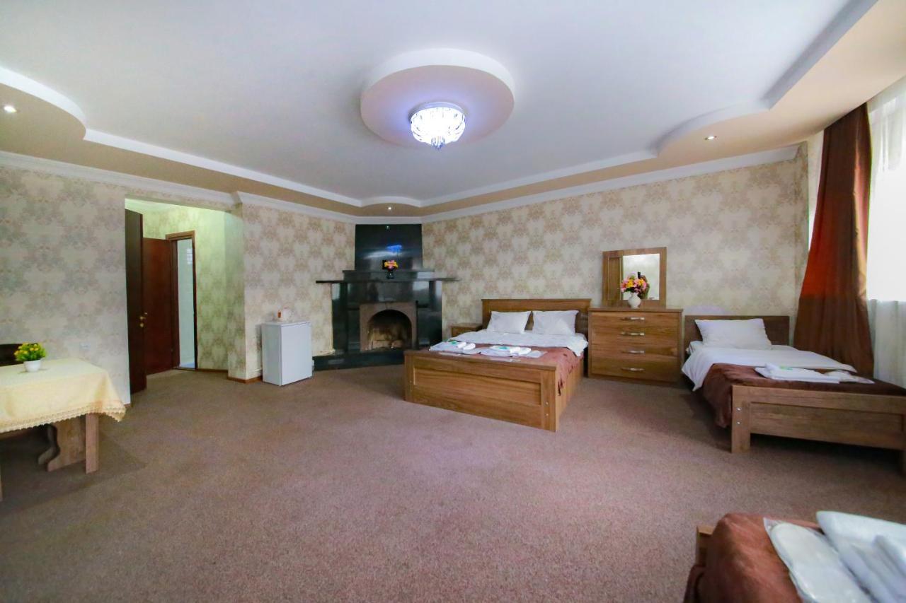 Royal Hotel Tbilisi Bagian luar foto